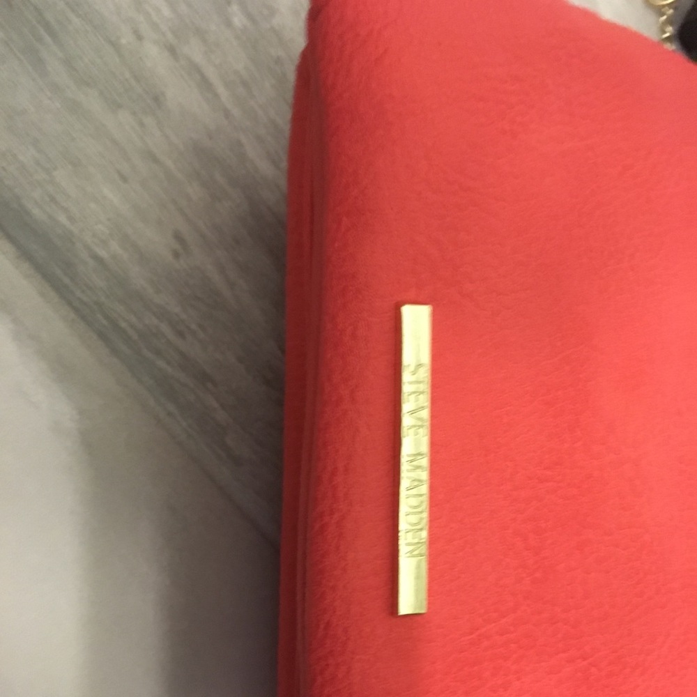 Steve Madden BGLAM Coral Crossbody Purse Bag - Picture 7 of 8